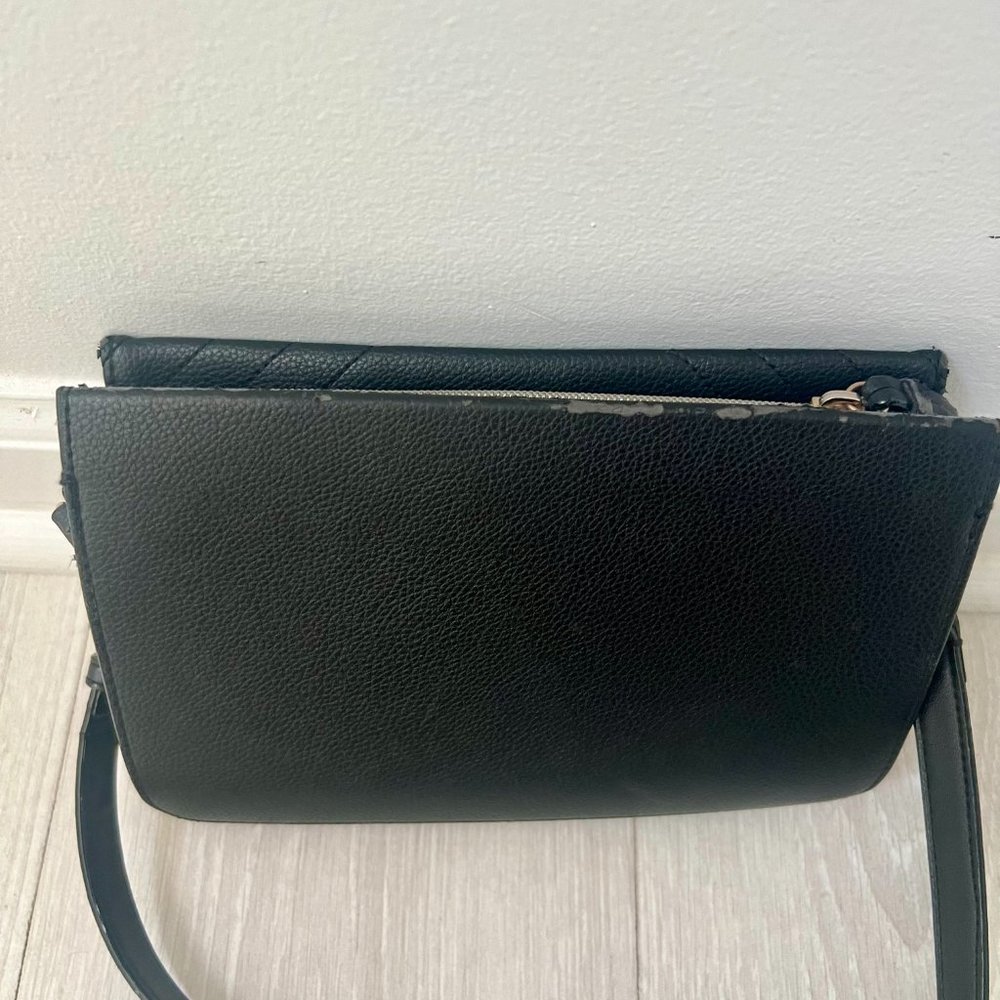 Victoria Secret Body Bag Women's V-Quilted Crossbody Black - Picture 13 of 14